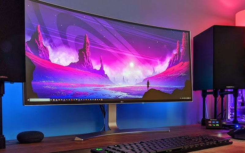Percantik-setup-pc-dengan-wallpaper-unik