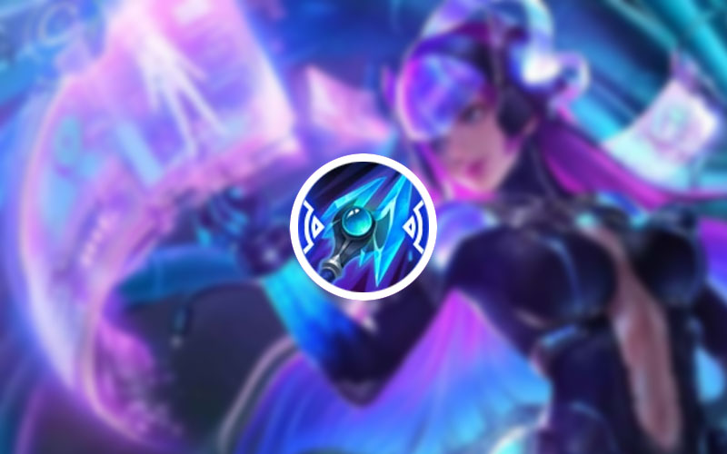 Build-selena-winter-truncheon